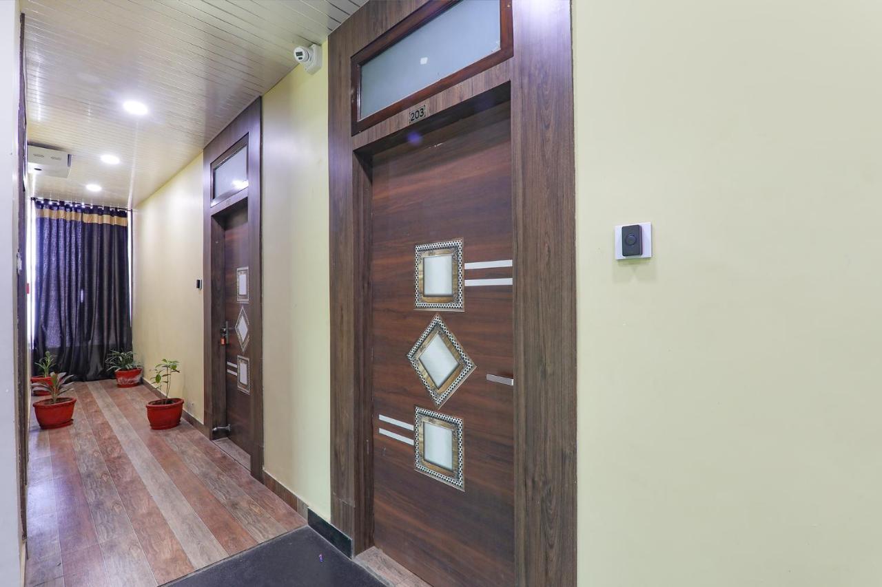 Fabhotel Saumendra 3* Varanasi