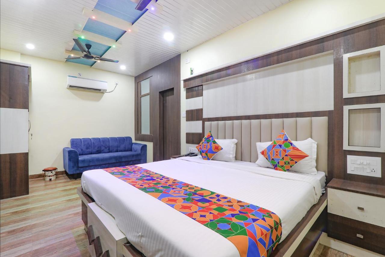 Fabhotel Saumendra 3*