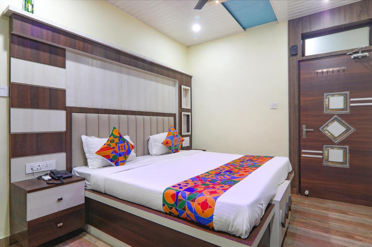 Fabhotel Saumendra